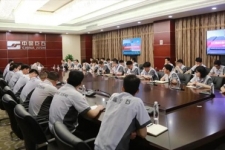 聆听员工声音 凝聚发展合力|优德88集团召开总裁与员工交流座谈会