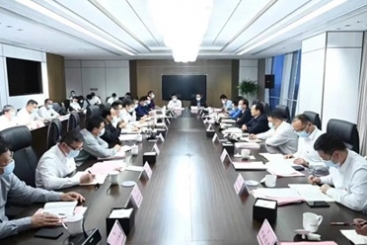 嘉兴市委书记张兵在中国优德88主持召开企业家座谈会